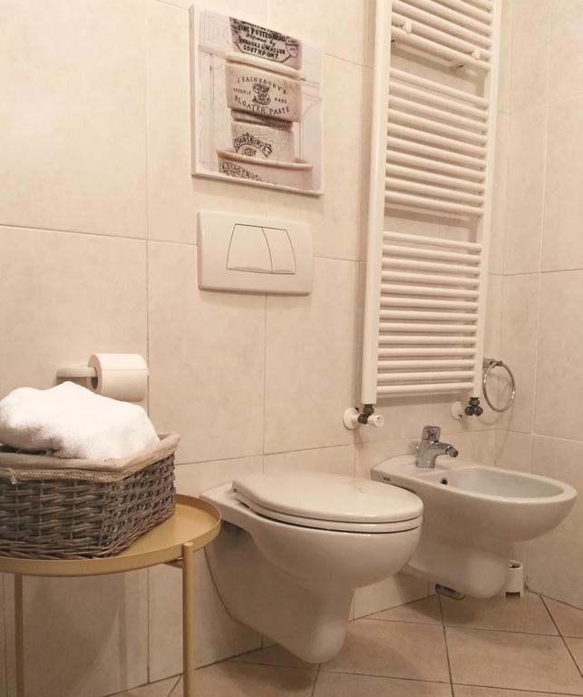 Apartamento Bed In Bo Porta San Donato Bolonia Exterior foto
